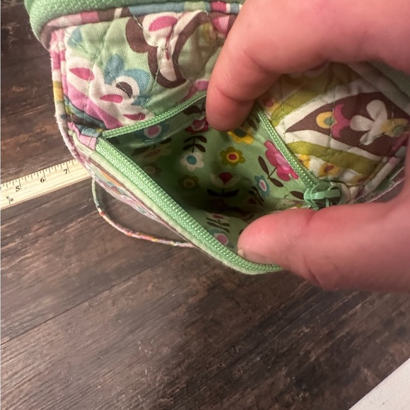 Vera Bradley Pink and Green Quilted Crossbody Bag Purse with Floral Pattern - Picture 6 of 8